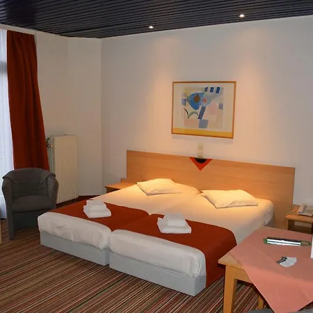 Royal Astor 3*